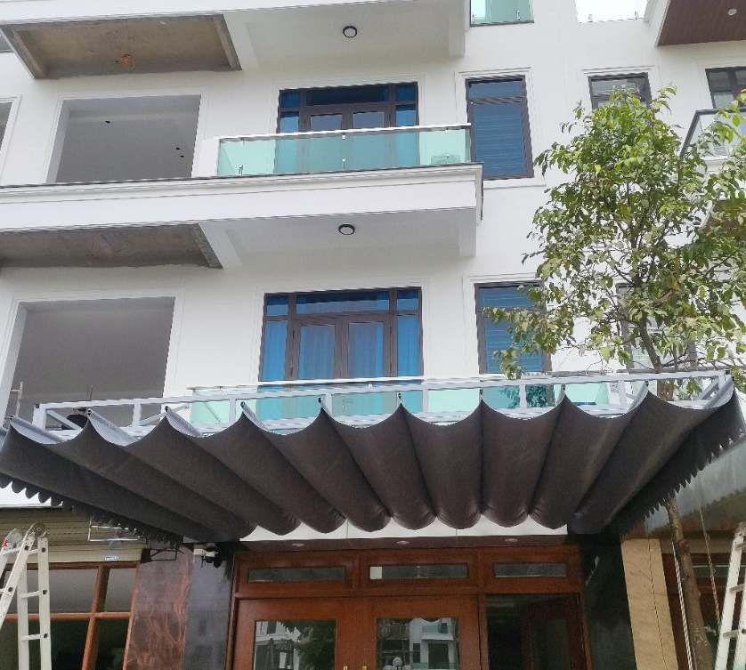 Bạt Xếp Che Nắng Mái Kính Hòa Phát